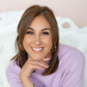 Meet your Posher, Renata